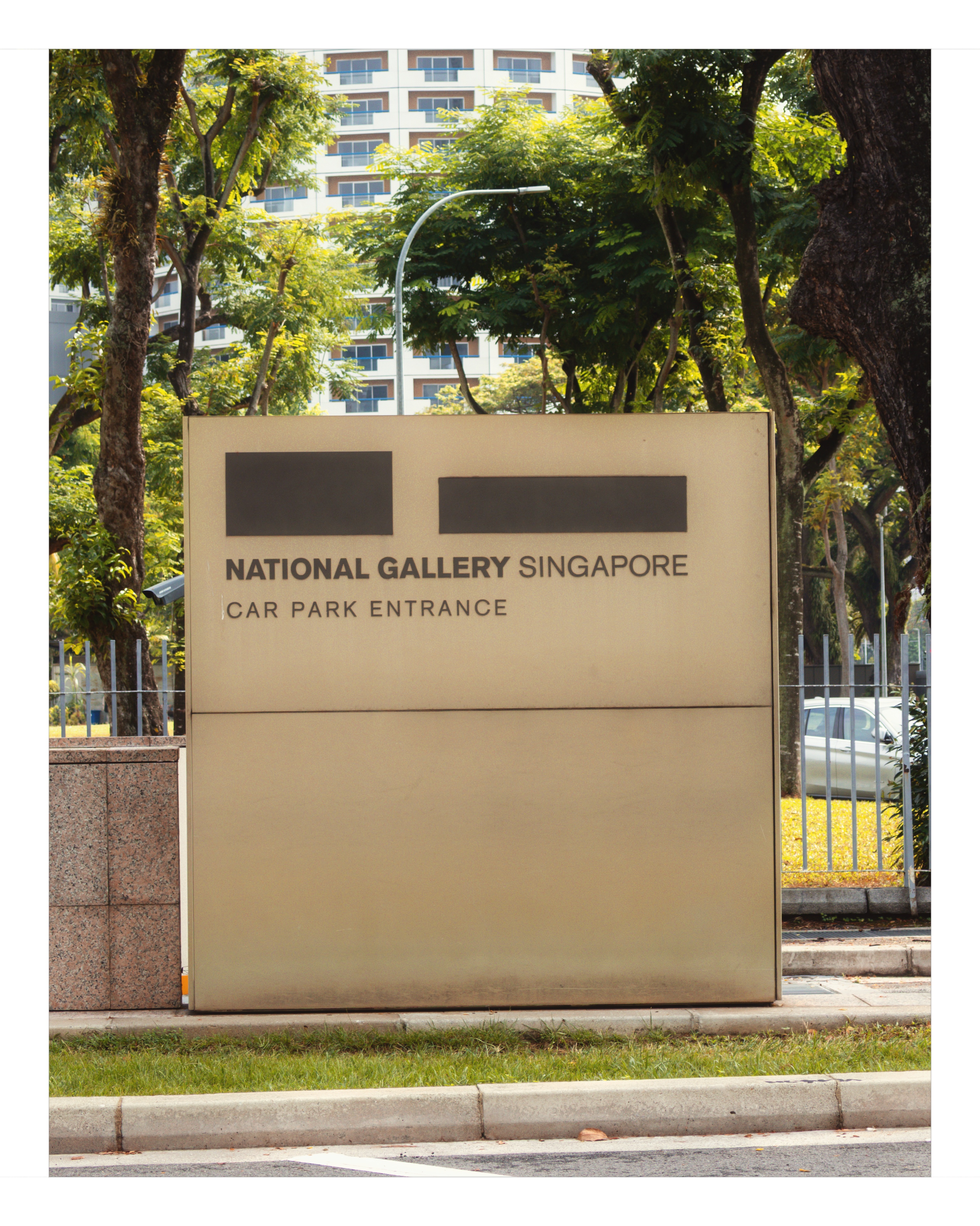Neoclassical limestone facade and towering columns shot on NeoFilm Creamsicle Sun 160